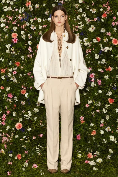 Look 26